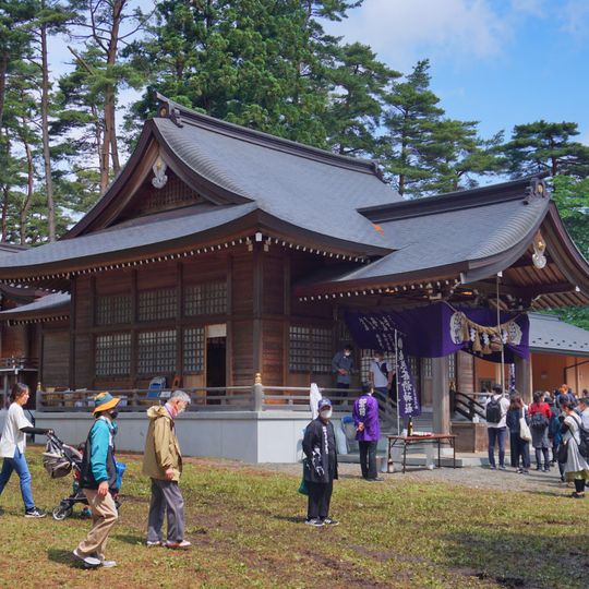 Onikoshi sōzen-jinja