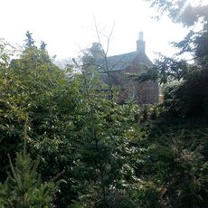 South Lodge, Ravenswood