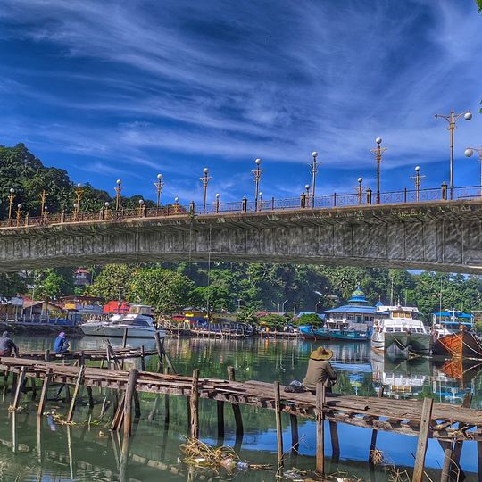 Siti Nurbaya Bridge