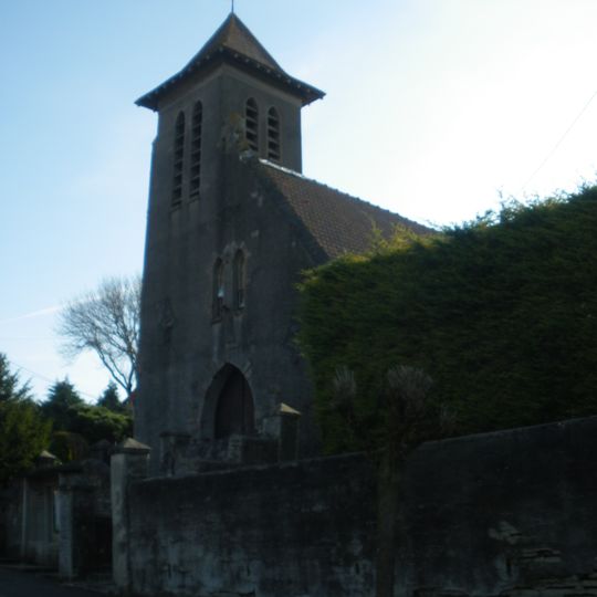 Église Saint-Pierre de Warlencourt-Eaucourt