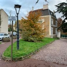 Square du Souvenir Français