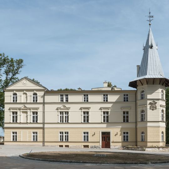 Palace in Żelazno