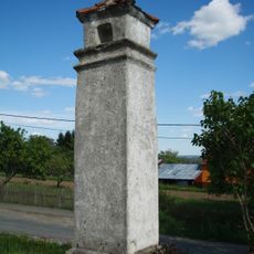 Column shrines in Studnice