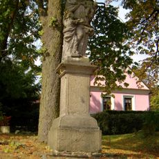 Socha svaté Anny v Dožicích