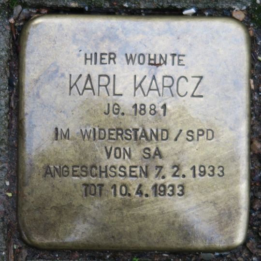 Stolperstein en memoria de Karl Karcz