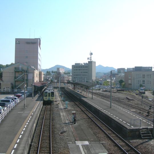 Uwajima Station