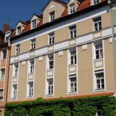 Mietshaus
