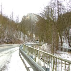 Most přes Loděnici jihozápadně od Svatého Jana pod Skalou