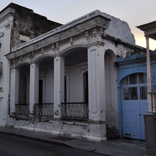 Zaldo de Nebot Residence