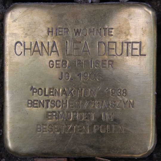 Stolperstein en memoria de Chana Lea Deutel