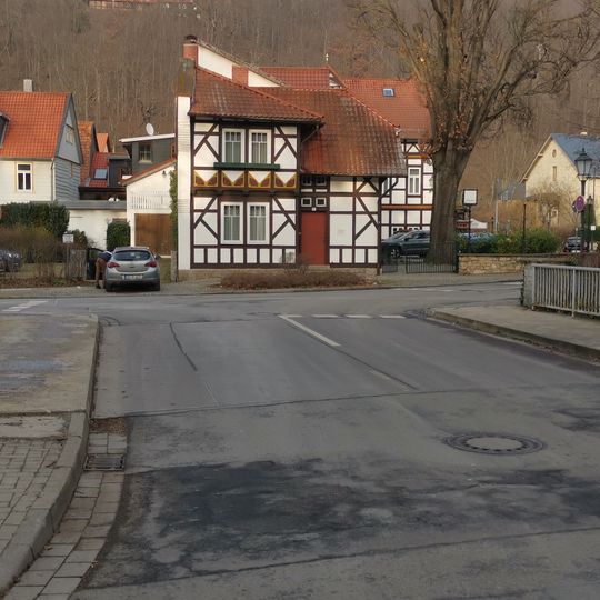 Brücke am Kriegerdenkmal