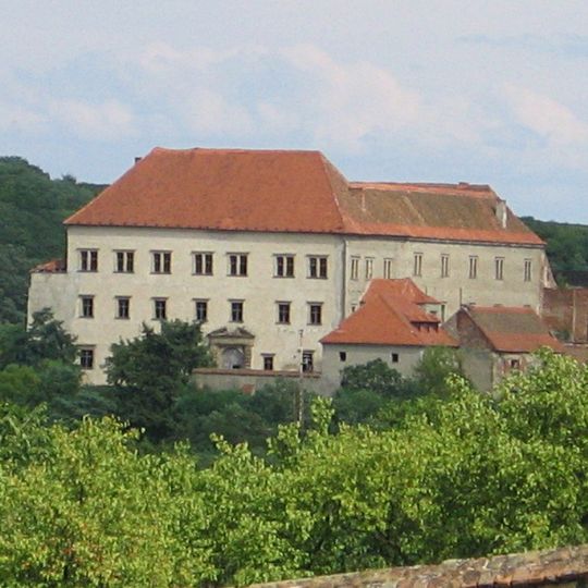 Zámek v Dolních Kounicích