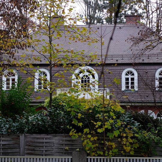 Herrenhausartige Mansarddachvilla