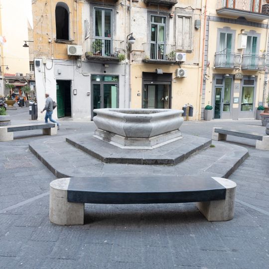 Fontana della Pietra del Pesce