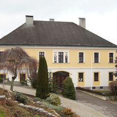 Pfarrhof