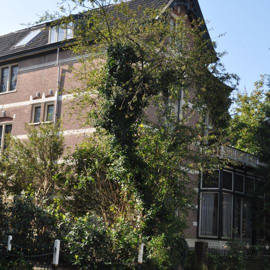 Bosweg 11, Apeldoorn