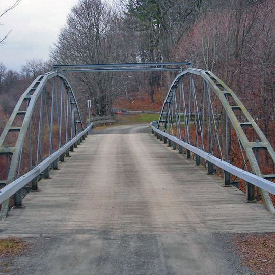Puente de arco tesado Whipple
