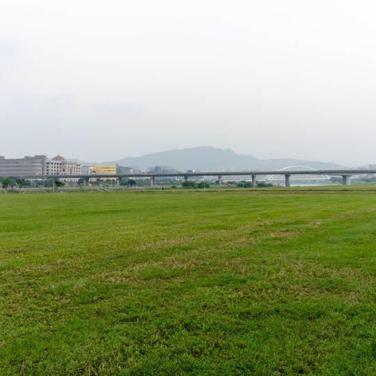 Guanshan Riverside Park
