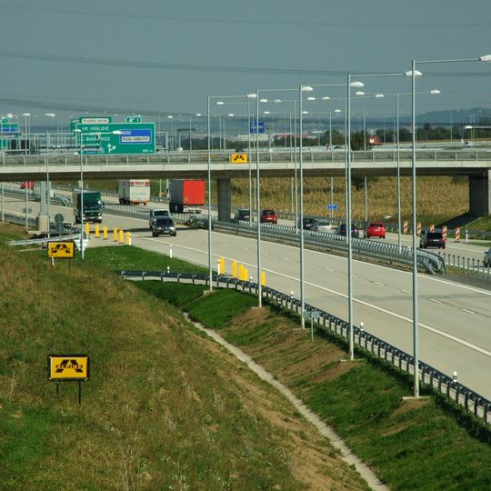 Bridge of Libušská street over Pražský okruh