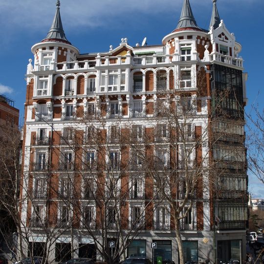 Dos edificios de viviendas para D. Andrés Gutiérrez, Madrid