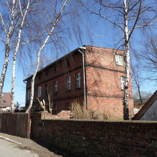 Dom przy ulicy Pułaskiego 10a