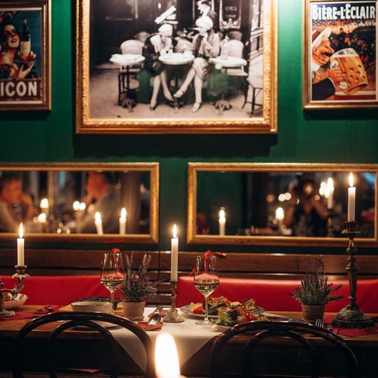 Le Bistro