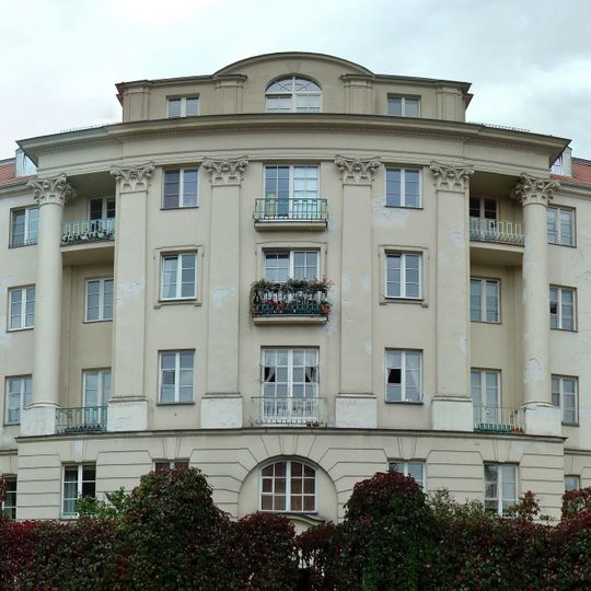 16 Górnośląska Street in Warsaw