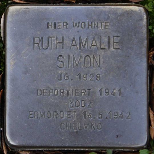 Stolperstein dedicated to Ruth Amalie Simon