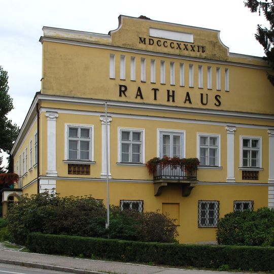 Rathaus, ehem. Poststation Sieghartskirchen