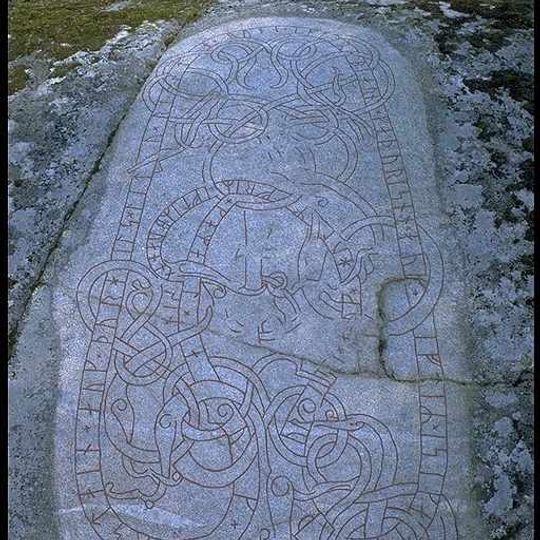 Uppland Runic Inscription 144