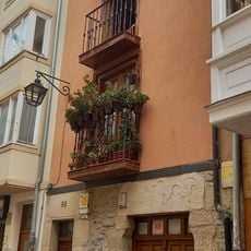 Casa Cuchillería 86