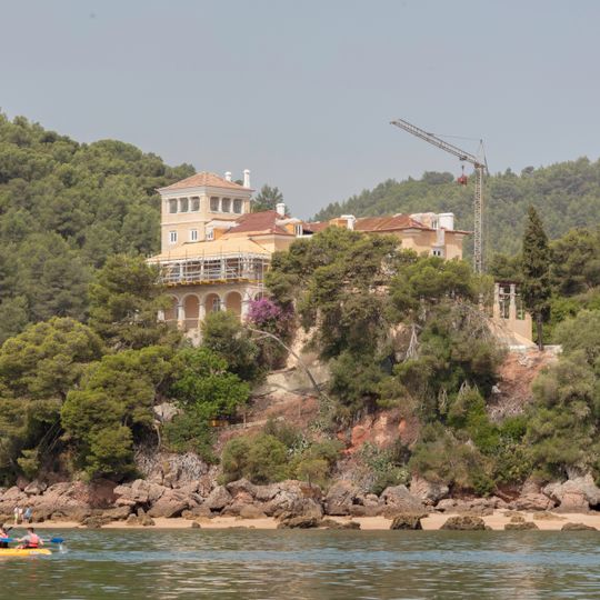 Casa da Quinta da Comenda, ou Palácio da Comenda, e respetivo património móvel integrado