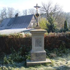 Kříž u domu 22 v Srbské Kamenici