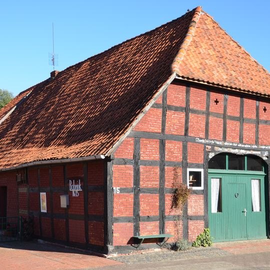 Wohn- und Wirtschaftsgebäude Nienburger Straße 15