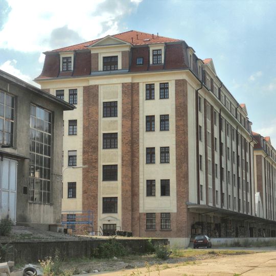 Arsenal, Lager/Magazin