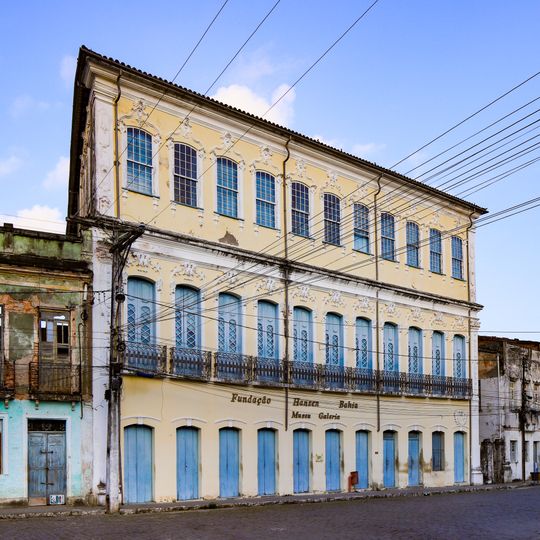 Sobrado à Rua Treze de Maio, 13