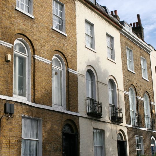 101-109, Bow Road E3