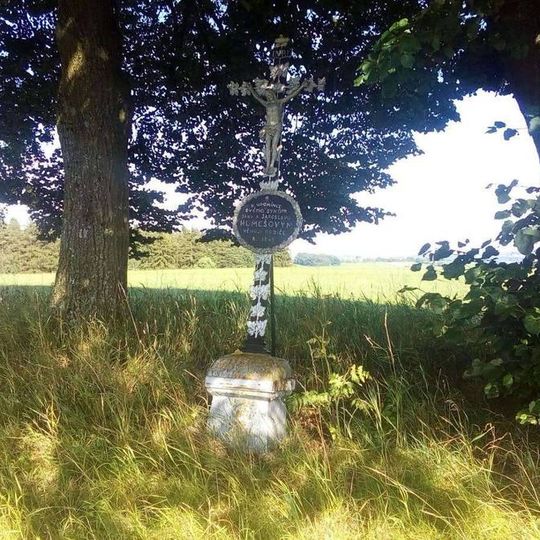 Kříž severovýchodně od Bratřic