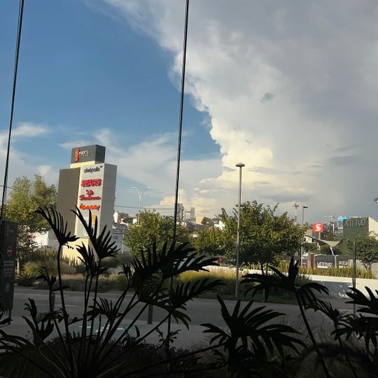 Sanborns Querétaro La Victoria