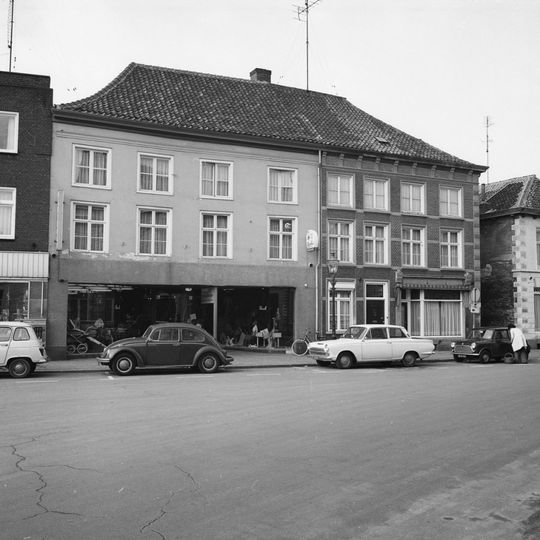 Oelemarkt 7, Weert