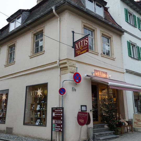 Wohn- und Geschäftshaus