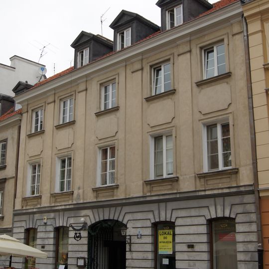 Taczyński Tenement House in Warsaw