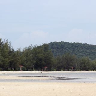 Hun Sen beach