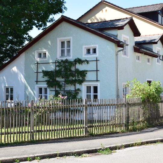 Ehemaliges Kleinbauernhaus