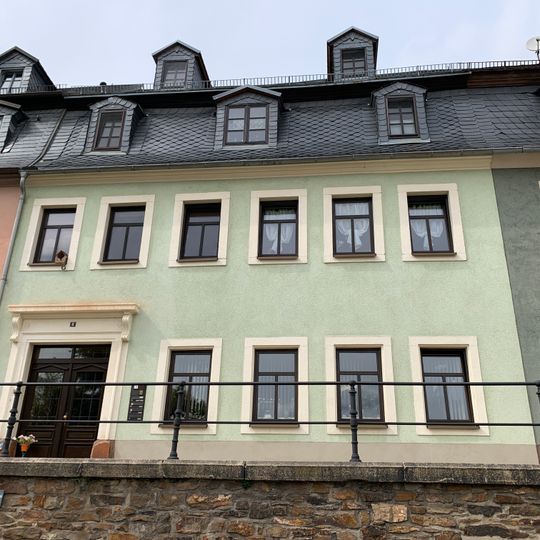 Wohnhaus in geschlossener Bebauung Altmarkt 8