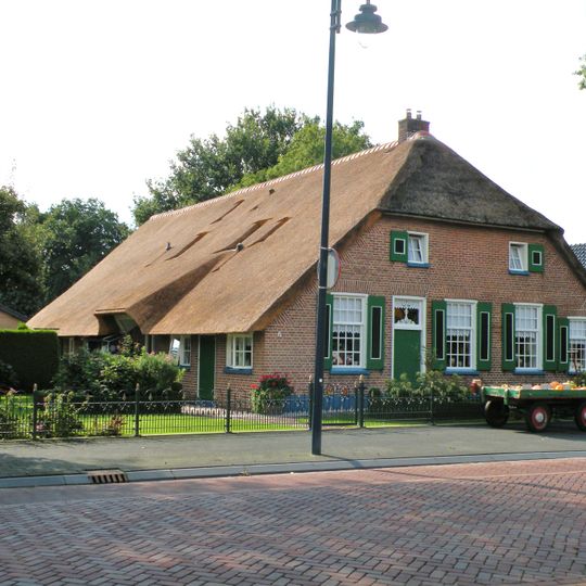 Gemeenteweg 6, Staphorst
