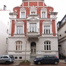 Wohn- und Geschäftshaus Heinrichstraße 5