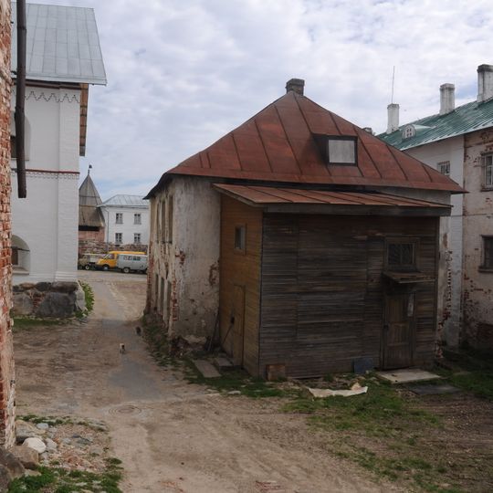 Кладовая кожевенная