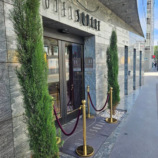 Hotel Square