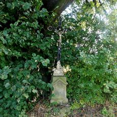 Kříž u cesty západně od Termesiv